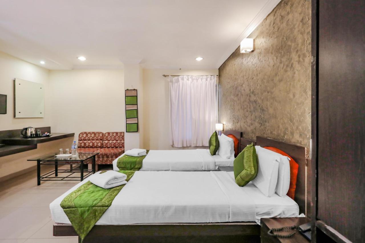 Treebo Trend Paradise, Indore Hotel Exterior foto